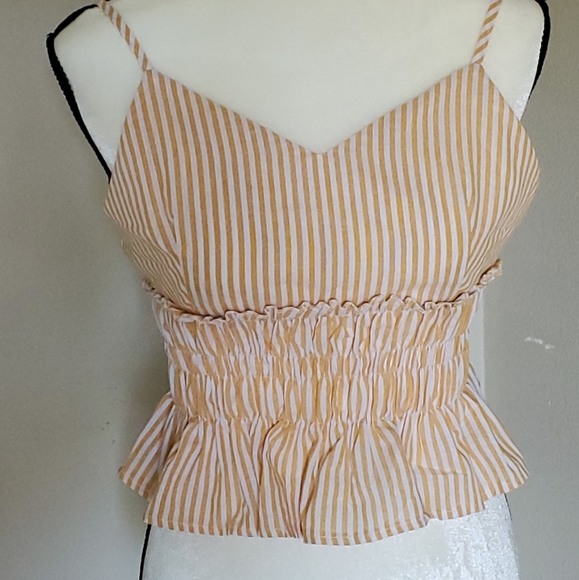 Crop Top - Picture 2 of 4